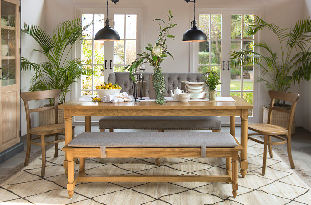 Dining table collection