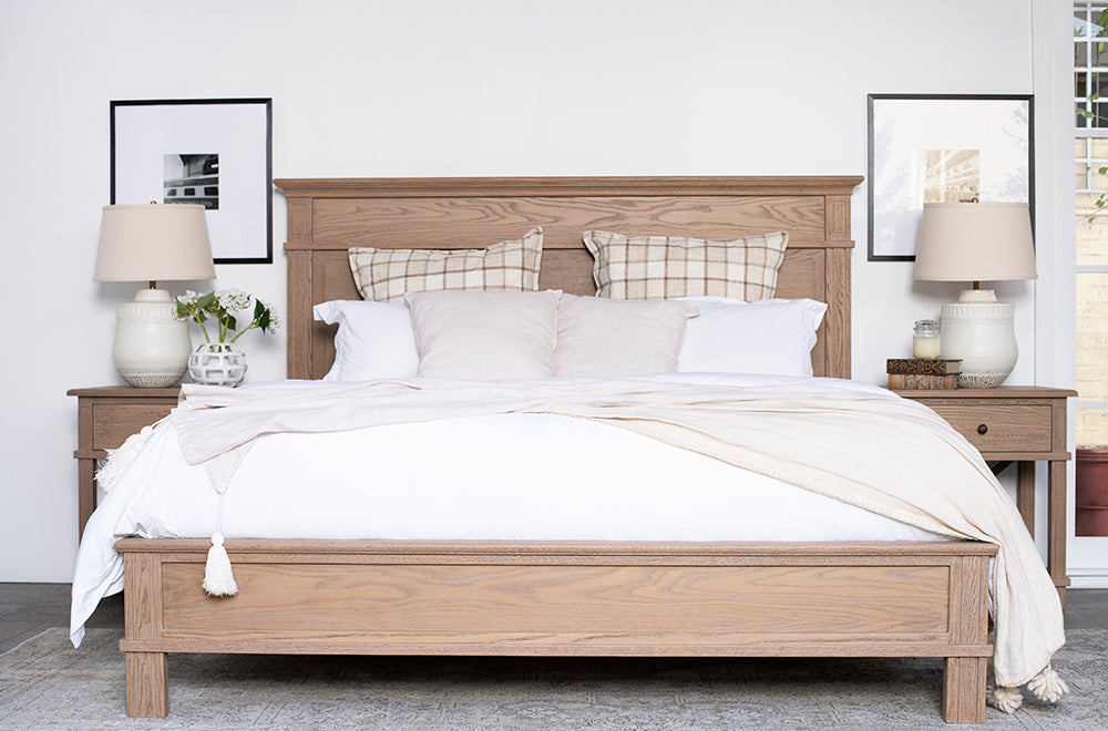 Lehria Bed – Oak and Teak